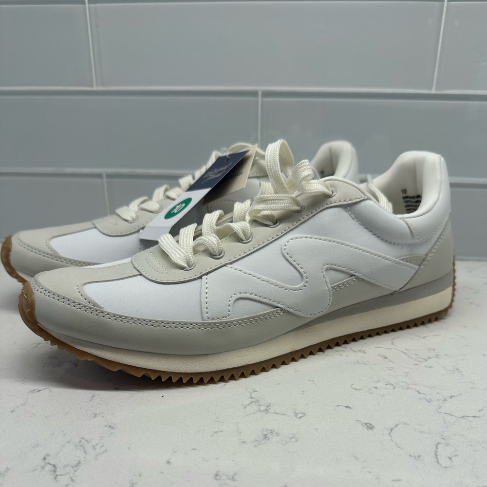 Beige Sneakers with Gum Sole